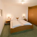 Hotell St. Ulrich Garni 3*